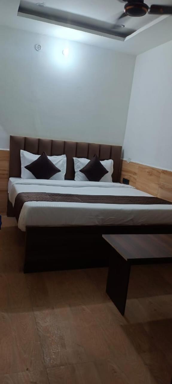 Hotel Town Grand Agra  Dış mekan fotoğraf