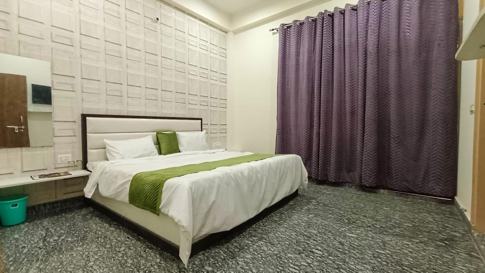 Hotel Town Grand Agra  Dış mekan fotoğraf