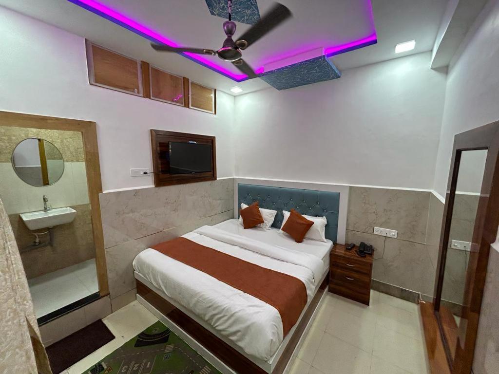 Hotel Town Grand Agra  Dış mekan fotoğraf